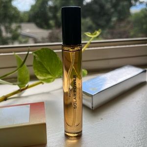 Phlur- Solar Power Fragrance